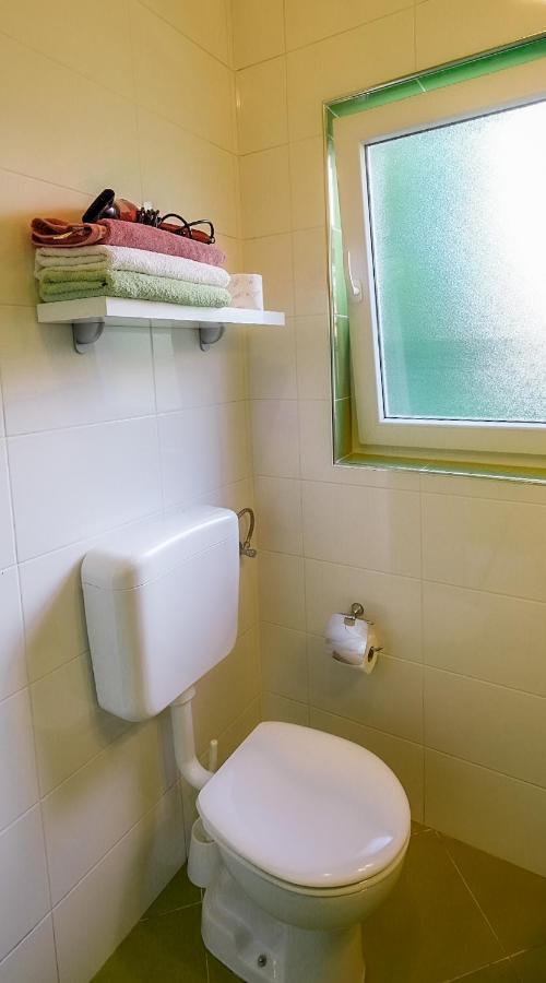 Apartmani Nina Rovinj Exterior photo